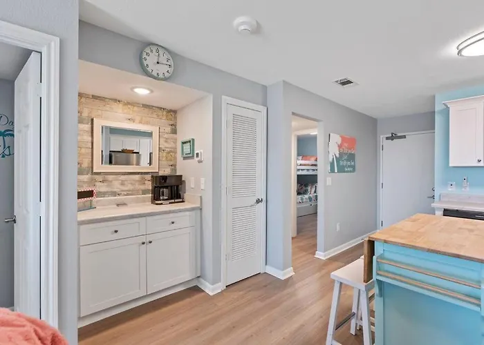 Beachfront Gulf Views Morgan Pool Sleeps 7 *